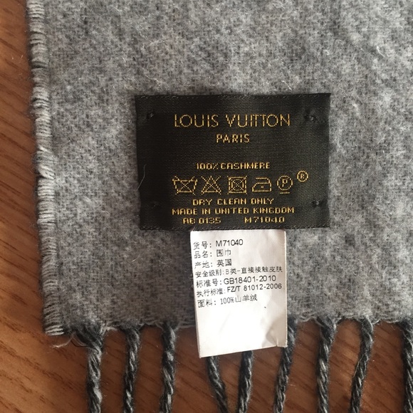 Louis Vuitton Cashmere Scarf / Wrap (Reykjavik) - Picture 2 of 2